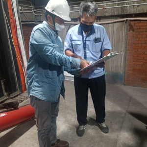 Proses Sampling PCBs Metoda Uji Cepat Dexsil pada Transformator di PT. Waskita Karya (1)